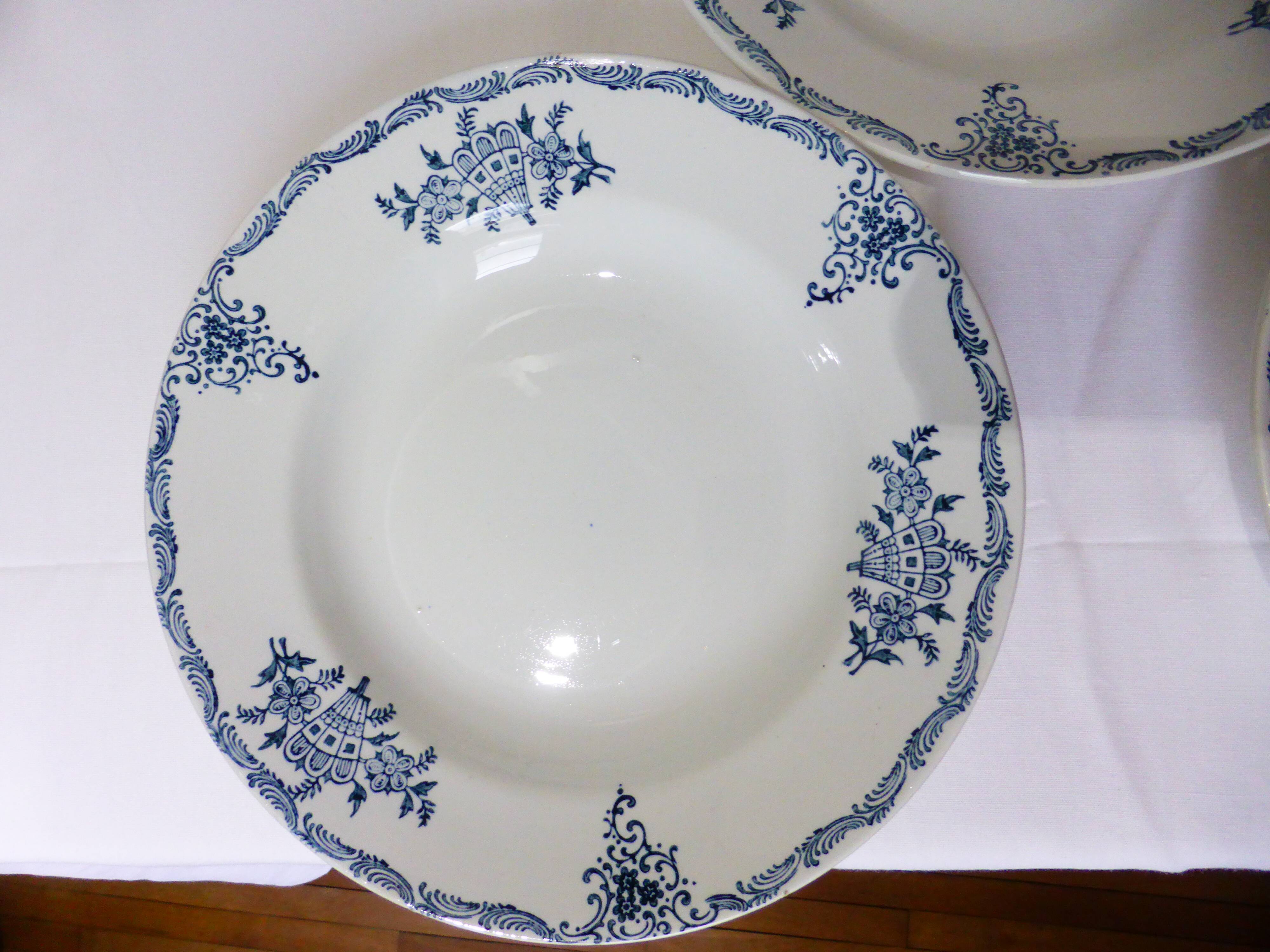 3 vintage deep plates from St Amand 220521