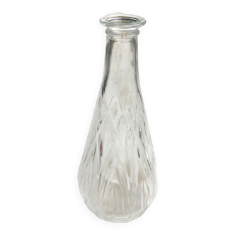 Vase soliflore • verre moulé, vintage