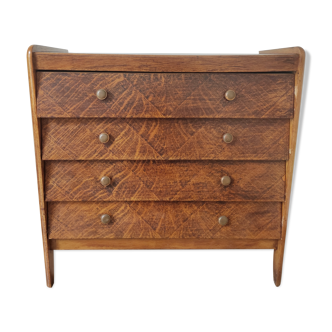 Vintage chest of drawers