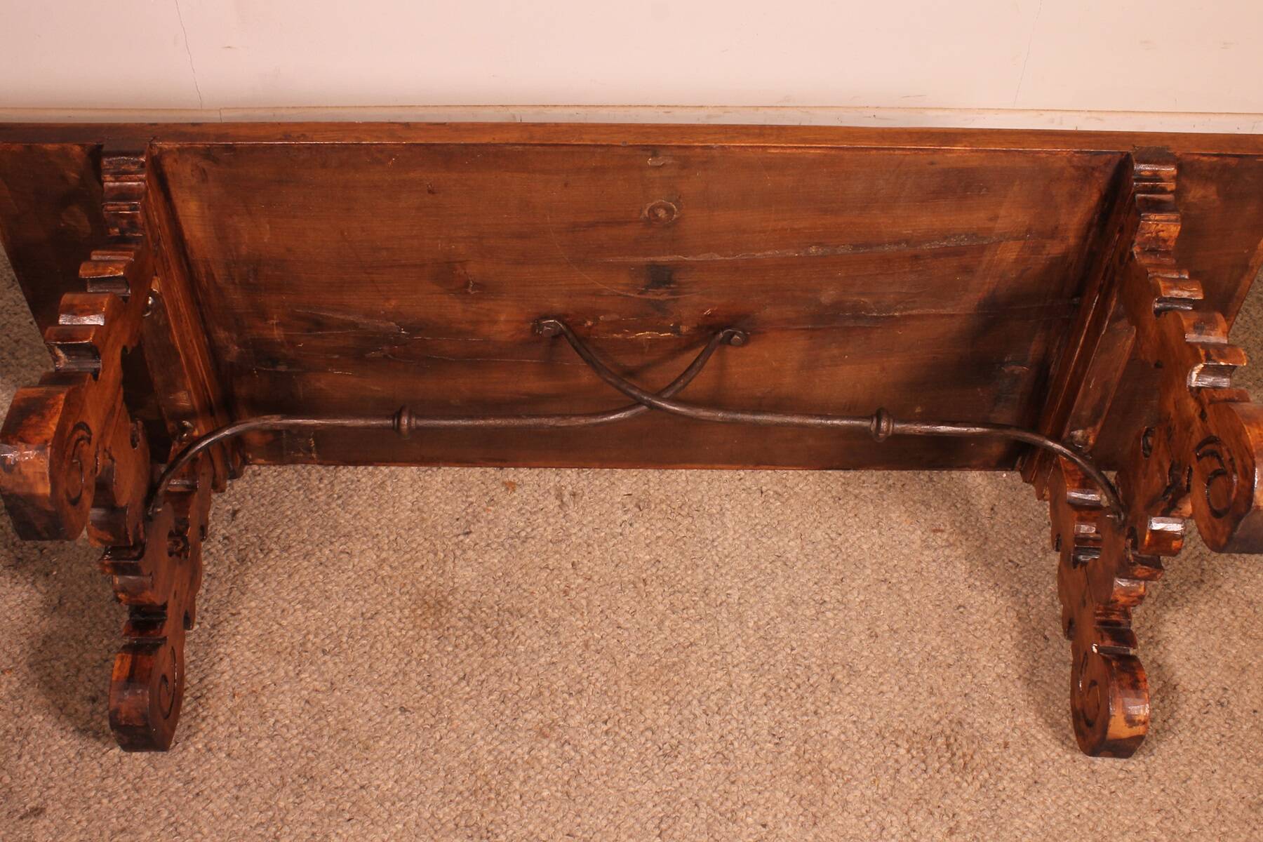 Spanish Walnut Coffee Table - 17th Century
