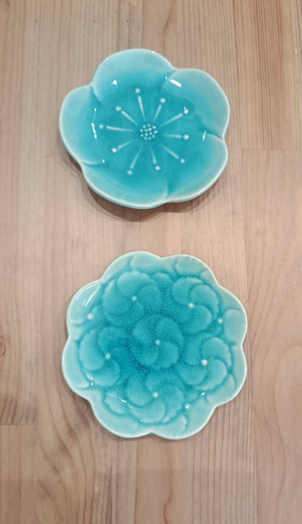 Pair of vintage turquoise flower bowls LBMDJ – 60s/70s