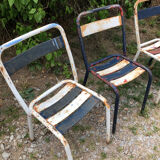 Helix table with its 4 chairs