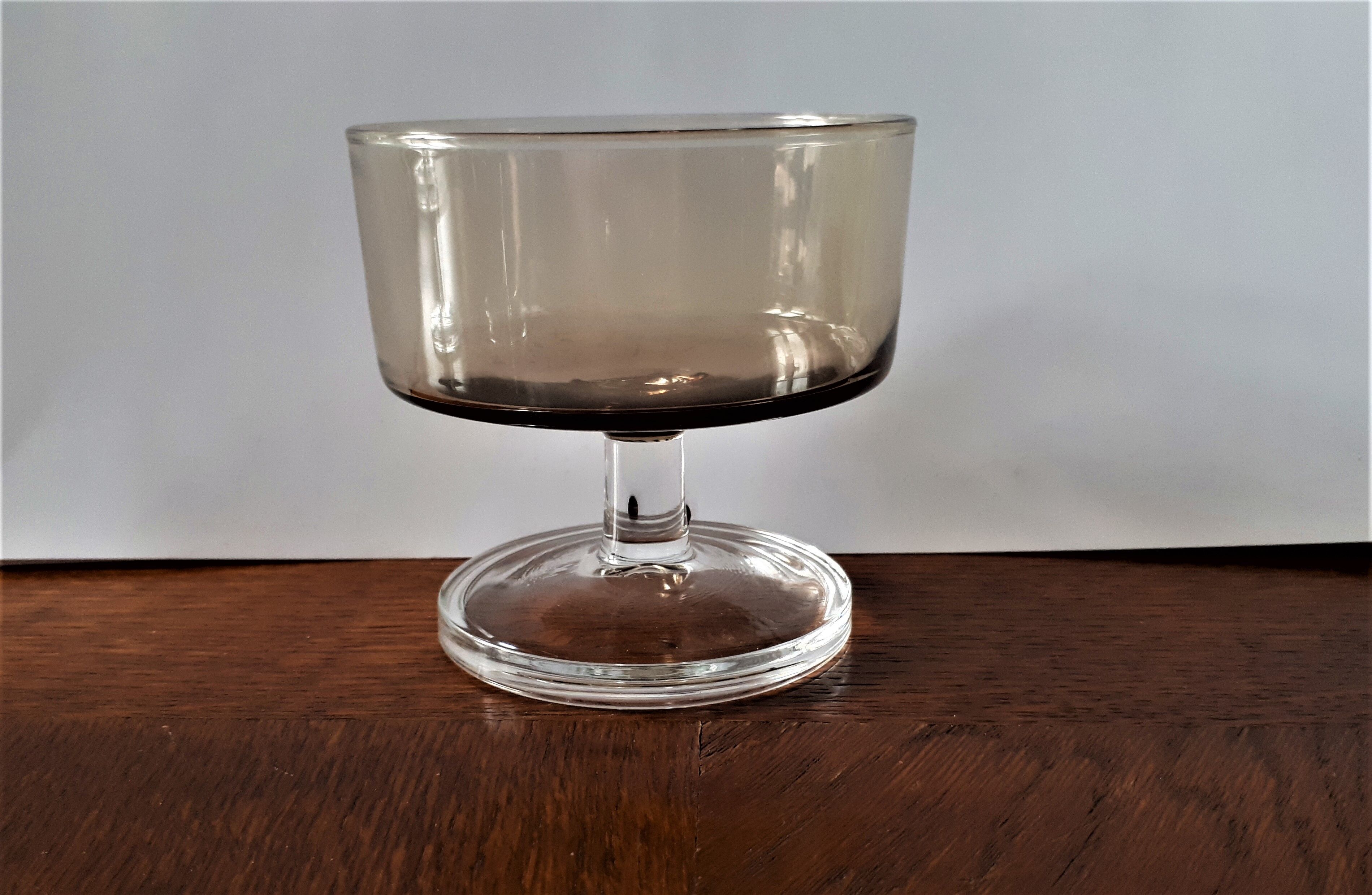 Champagne, ice or fruit glasses