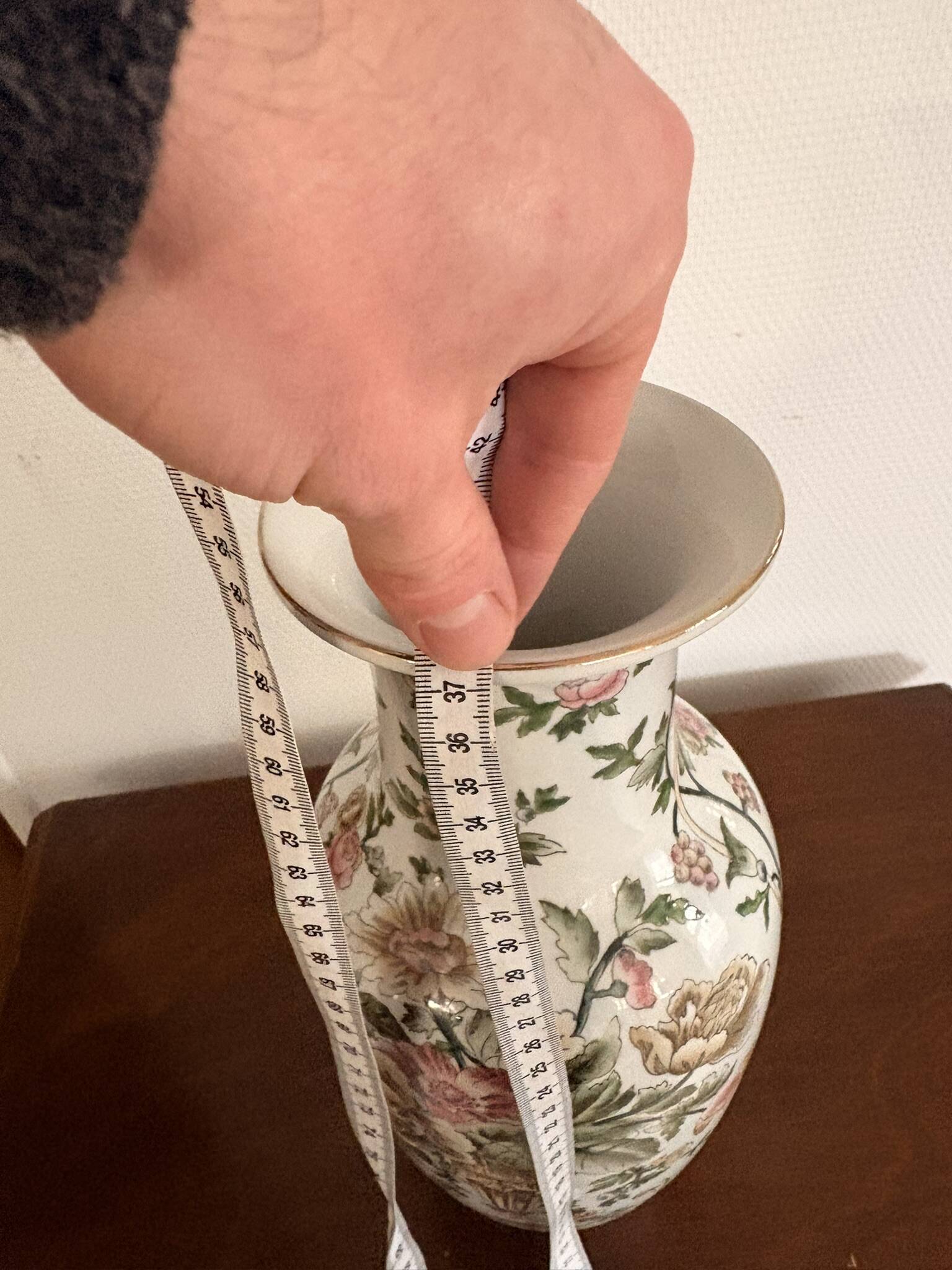 White Porcelain Vase Flowers China Famille Rose Peony Lotus Qianlong