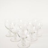 Set of 6 small wine glasses with intricately carved stems in engraved crystal, Art Nouveau