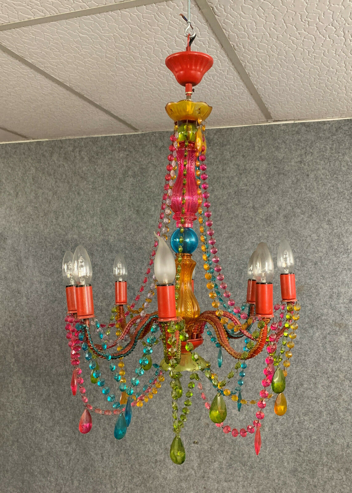 Lustre baroque moderniste en verre et thermoformé multicolore vers 1980
