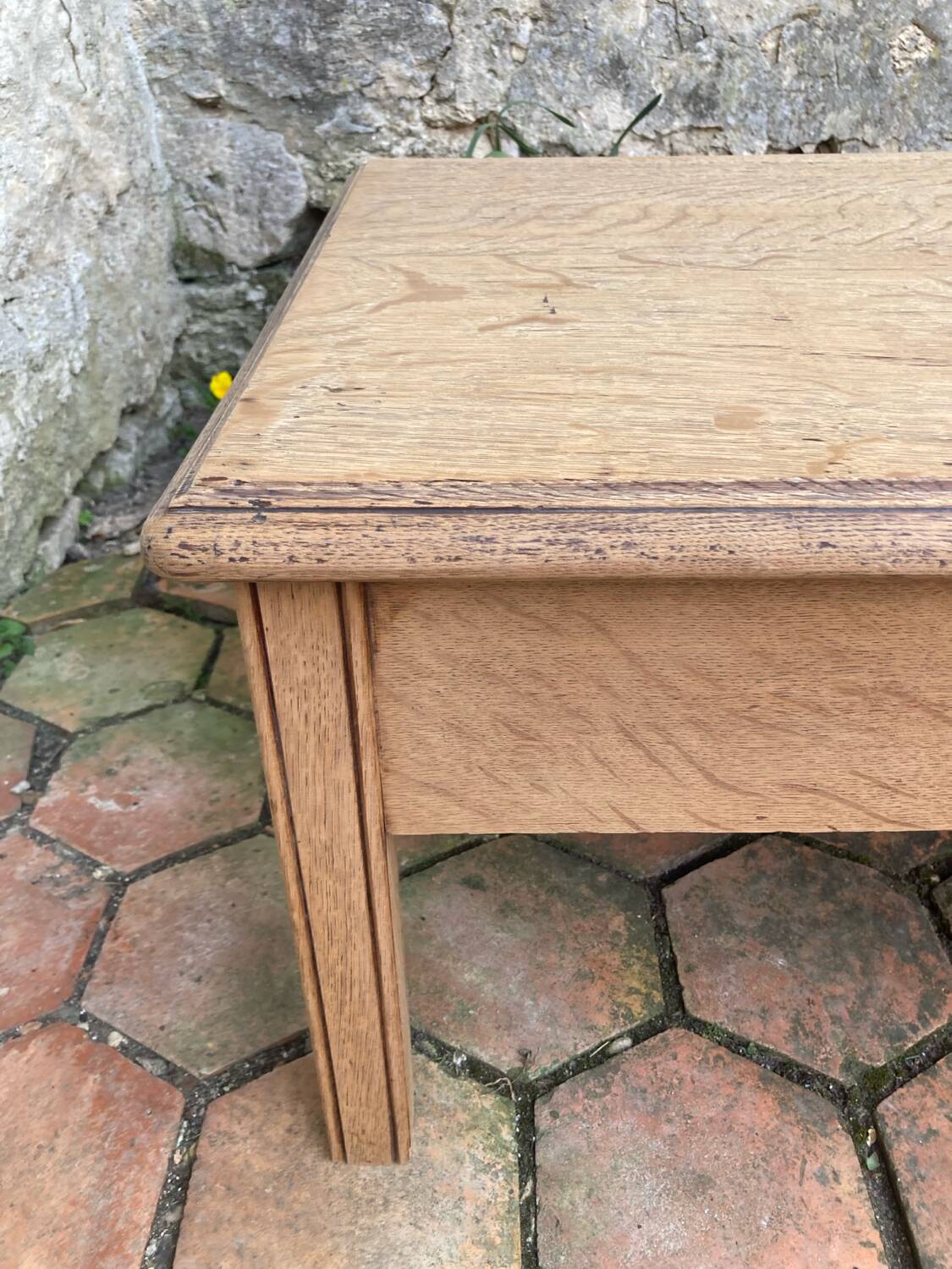 Table basse ancienne en chêne massif