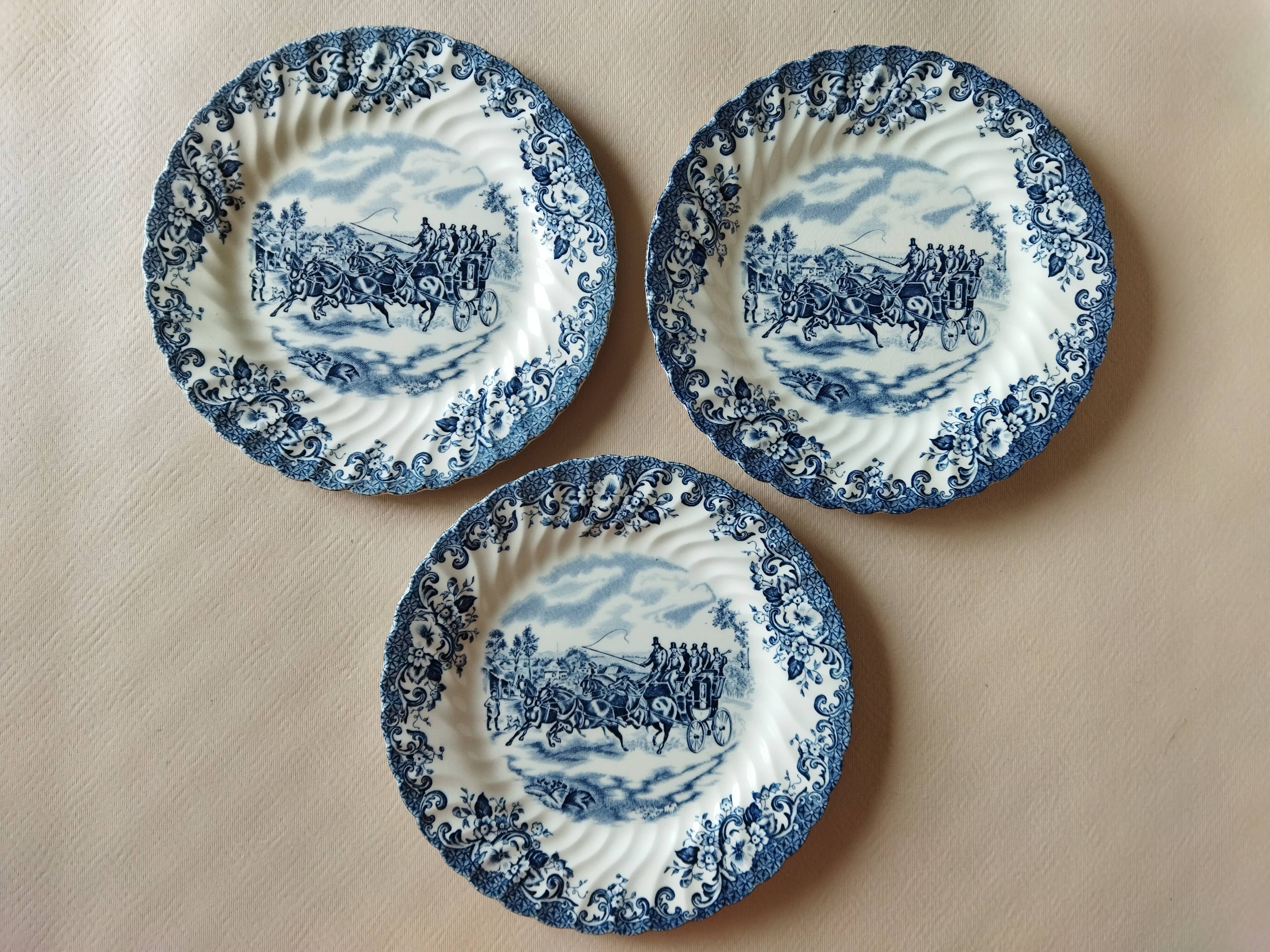 8 Johnson Bros "Coaching Scenes" English dessert plates
