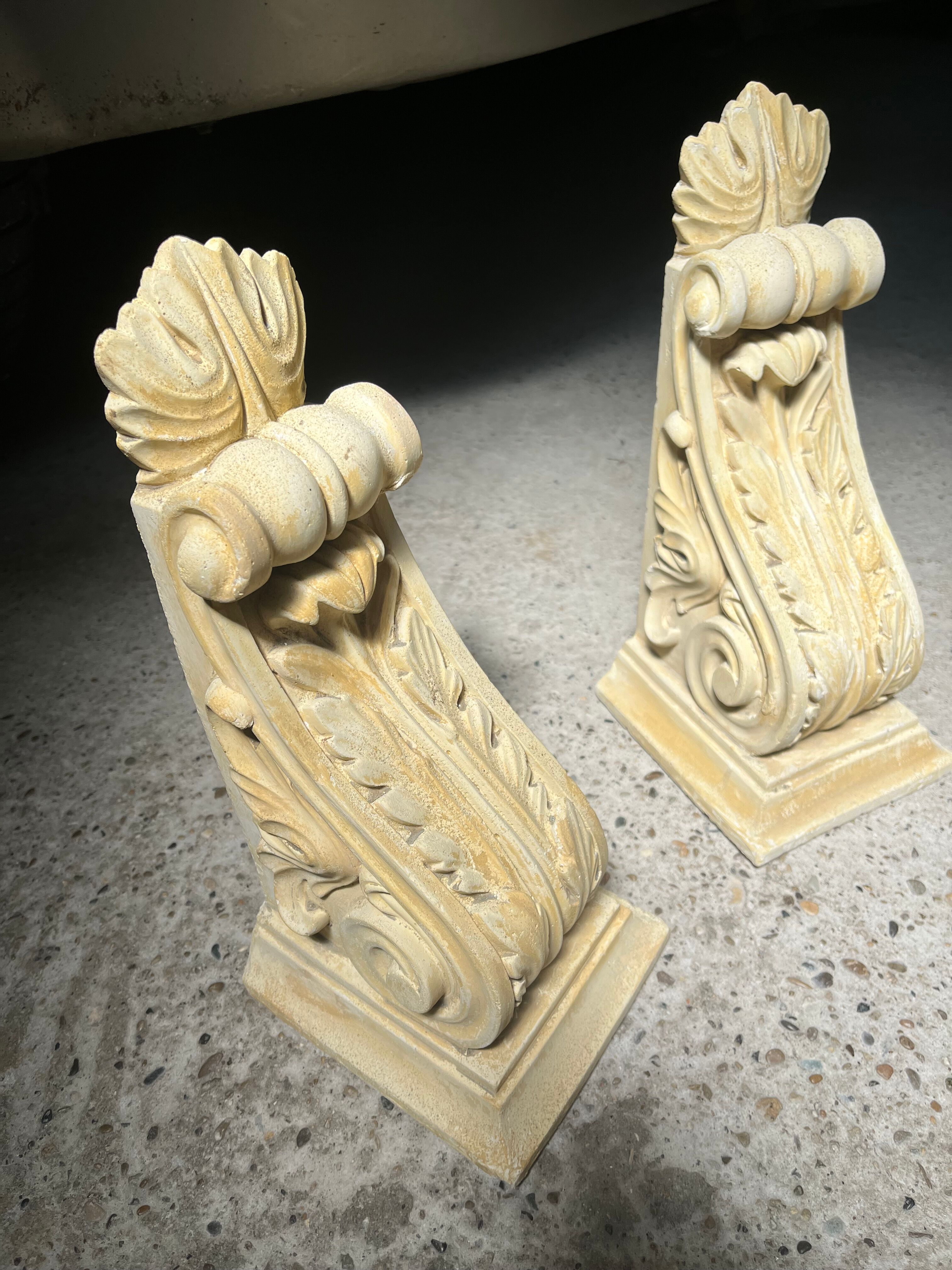 Moulded plaster bookends