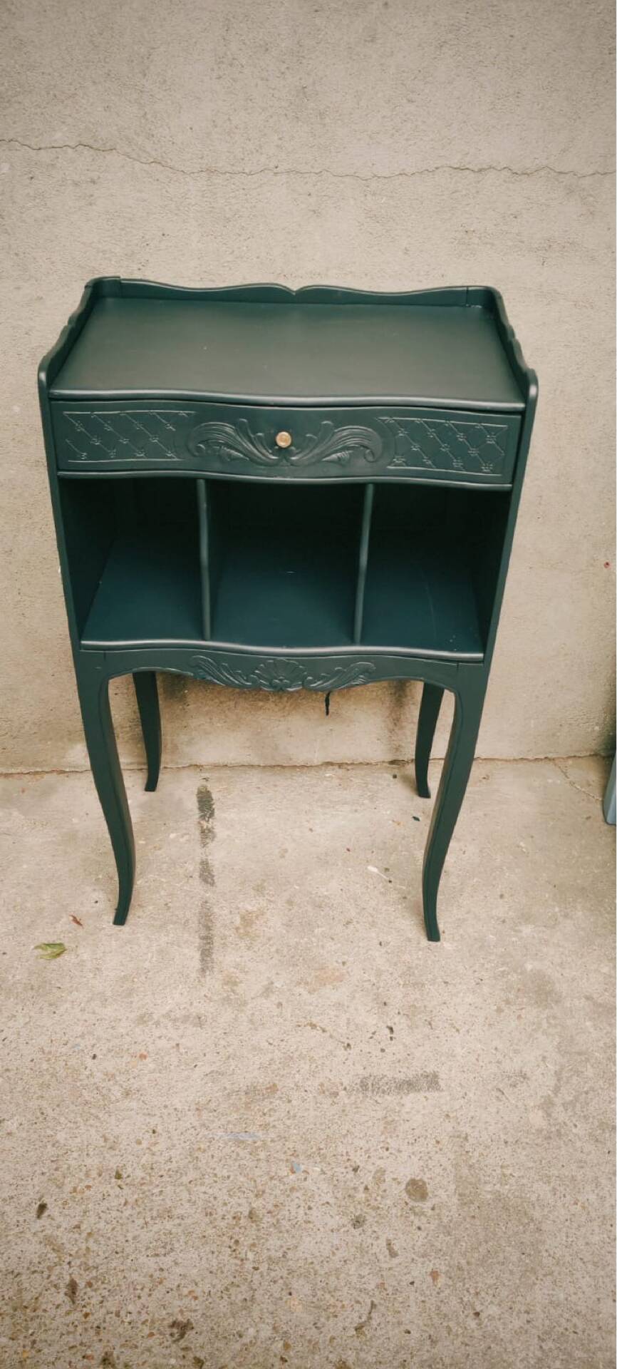 Antique black carbon bedside table