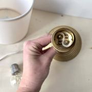 Lampe en bronze "glands" années 50, luminaire naturaliste vintage