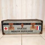 Military malle of an auxiliary war doctor 14-18