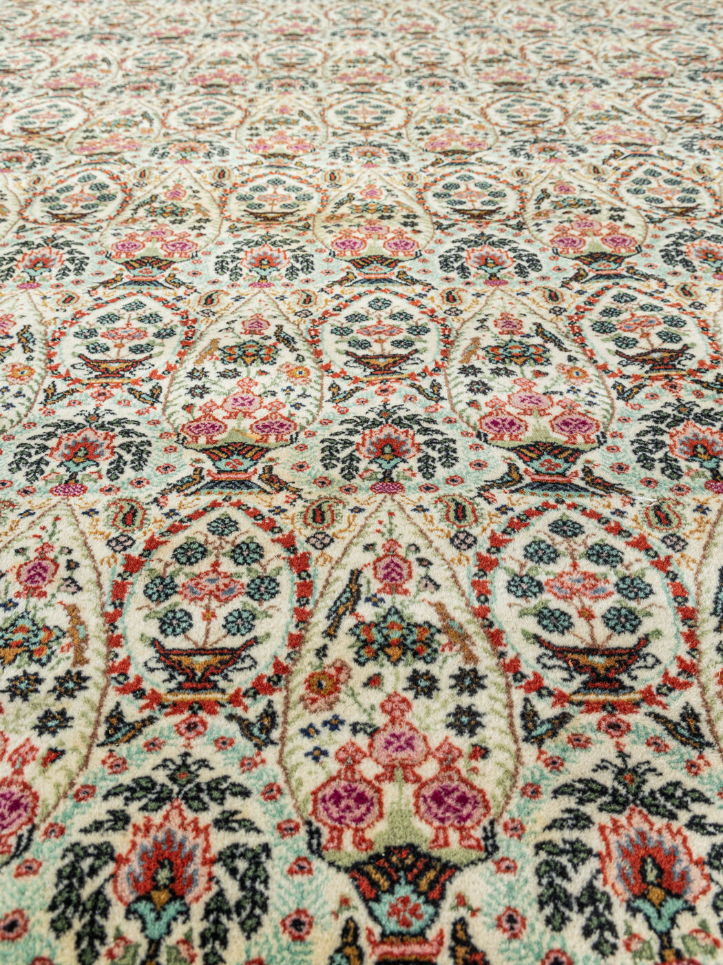 Vintage rug, 258 x 305 cm