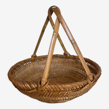 Bamboo wicker basket