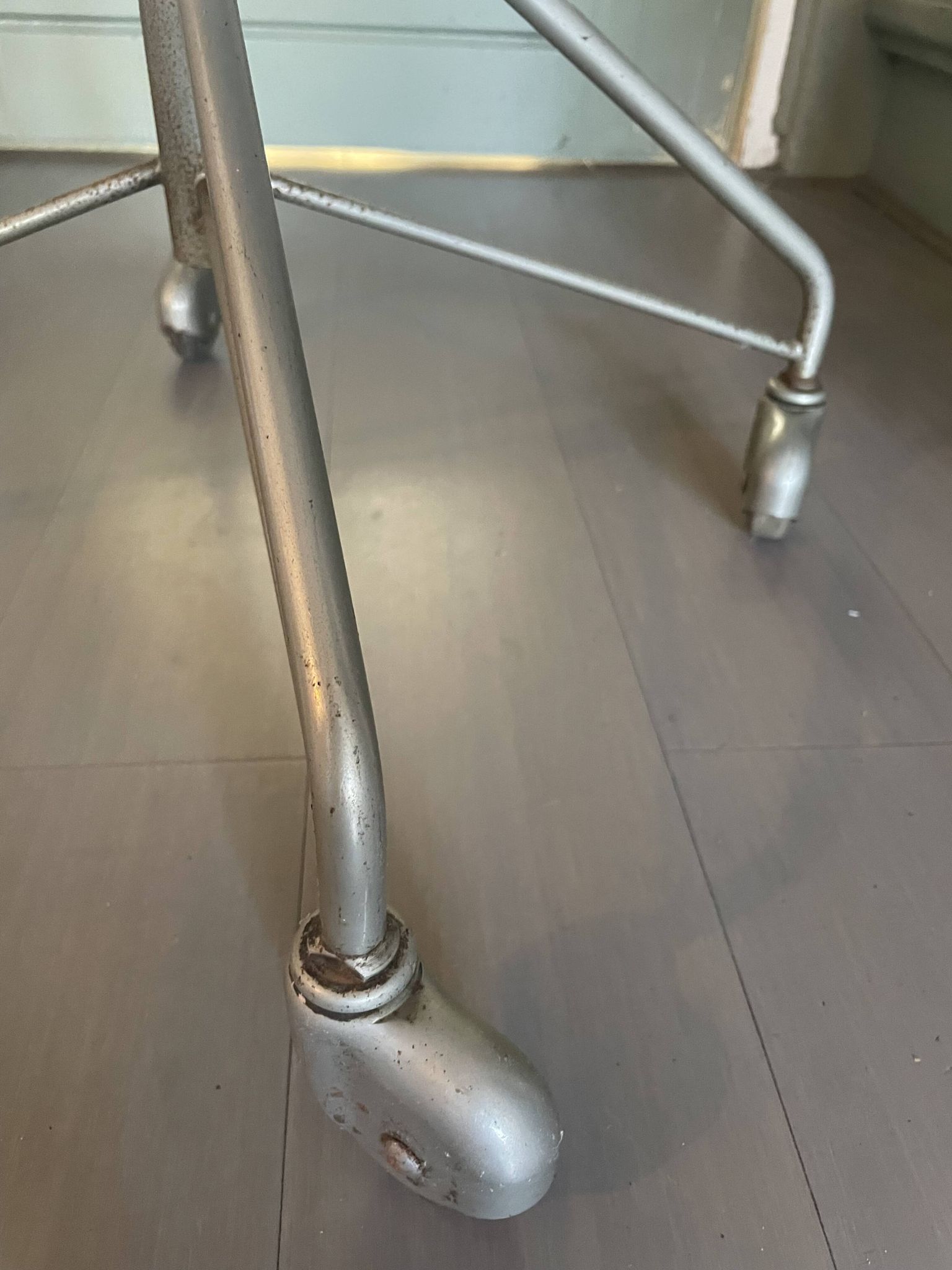 Arne Jacobsen 3117 work chair, rare first edition, by Fritz Hansen, 1960.