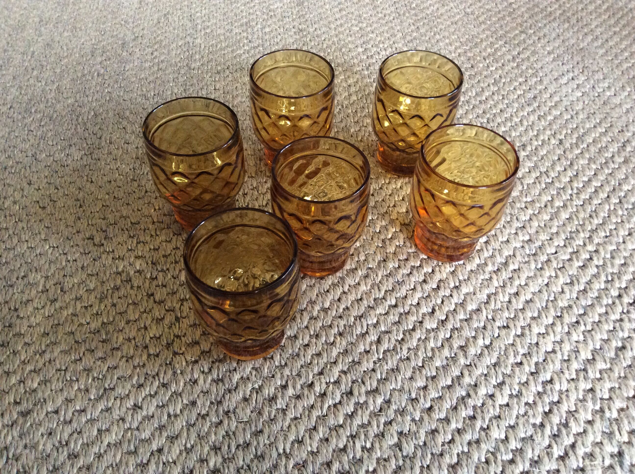Set of 6 vintage glasses