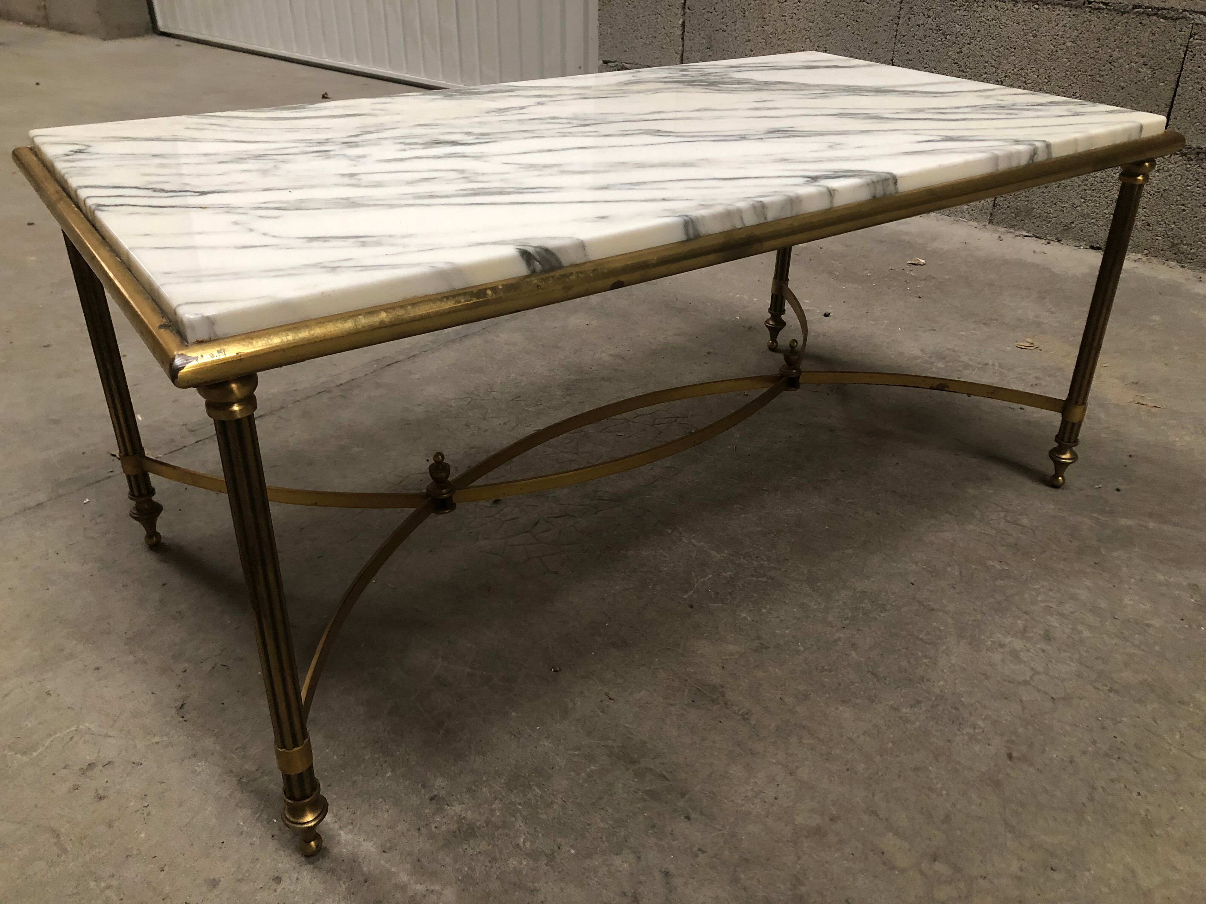 Gold coffee table 60/70