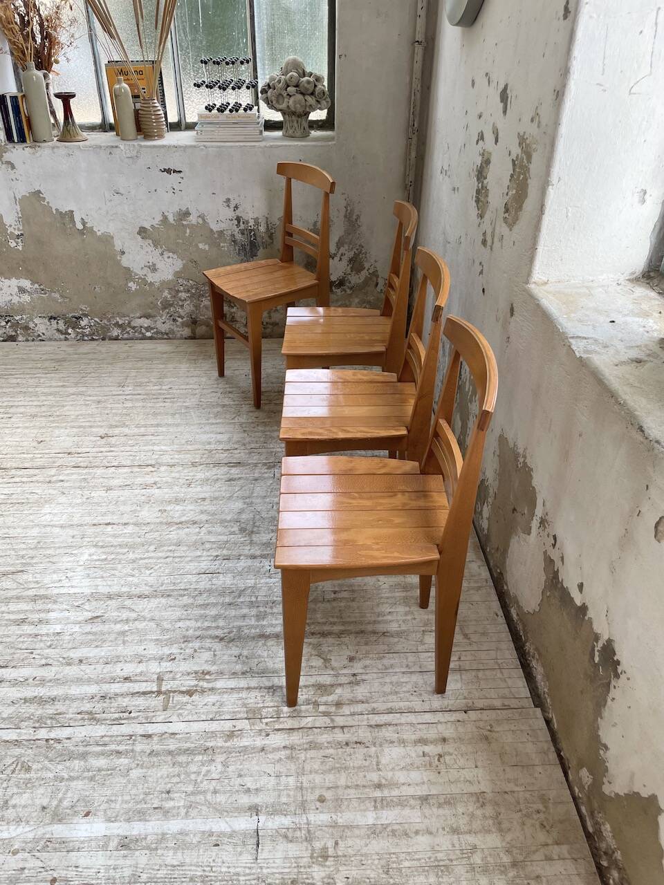 4 golden oak chairs