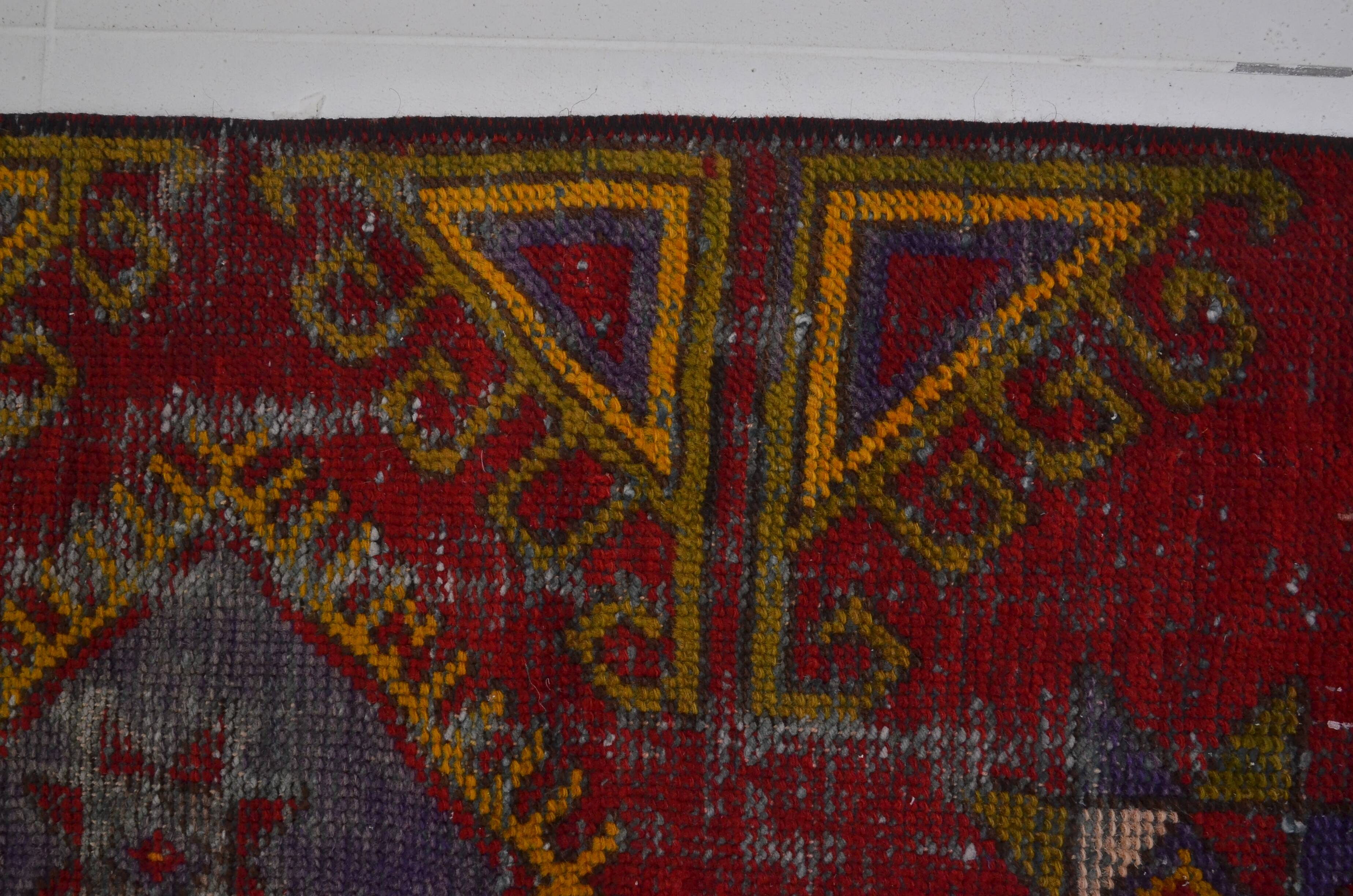 Small Antique Vintage Carpet sku 3983