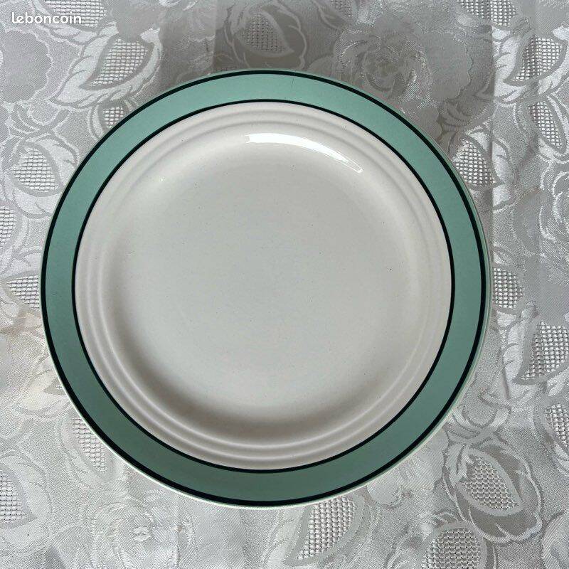 10 vintage flat plates Amanda Ceranord France