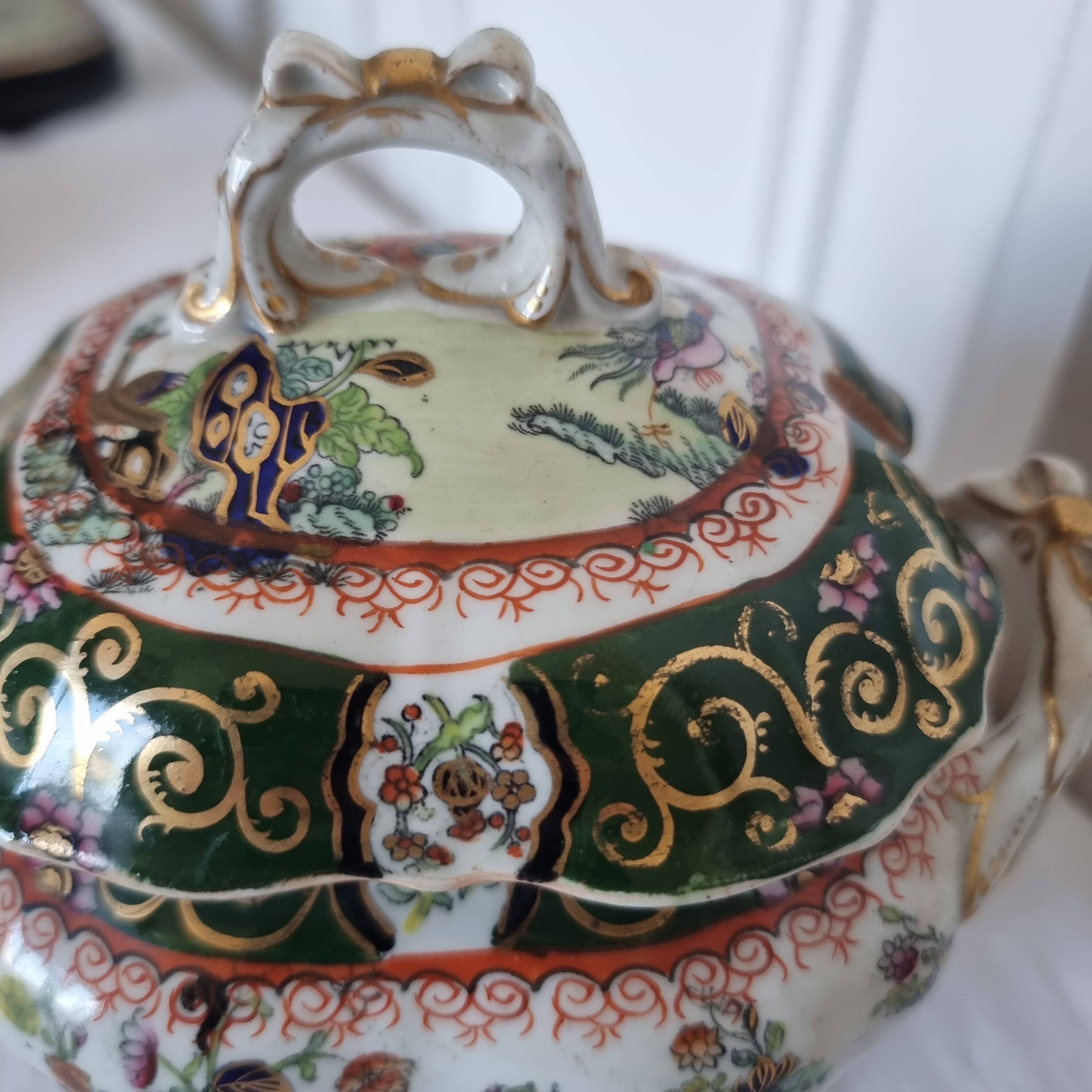Antique Masons Sauce Boat with Lid English Porcelain Chinoiserie F