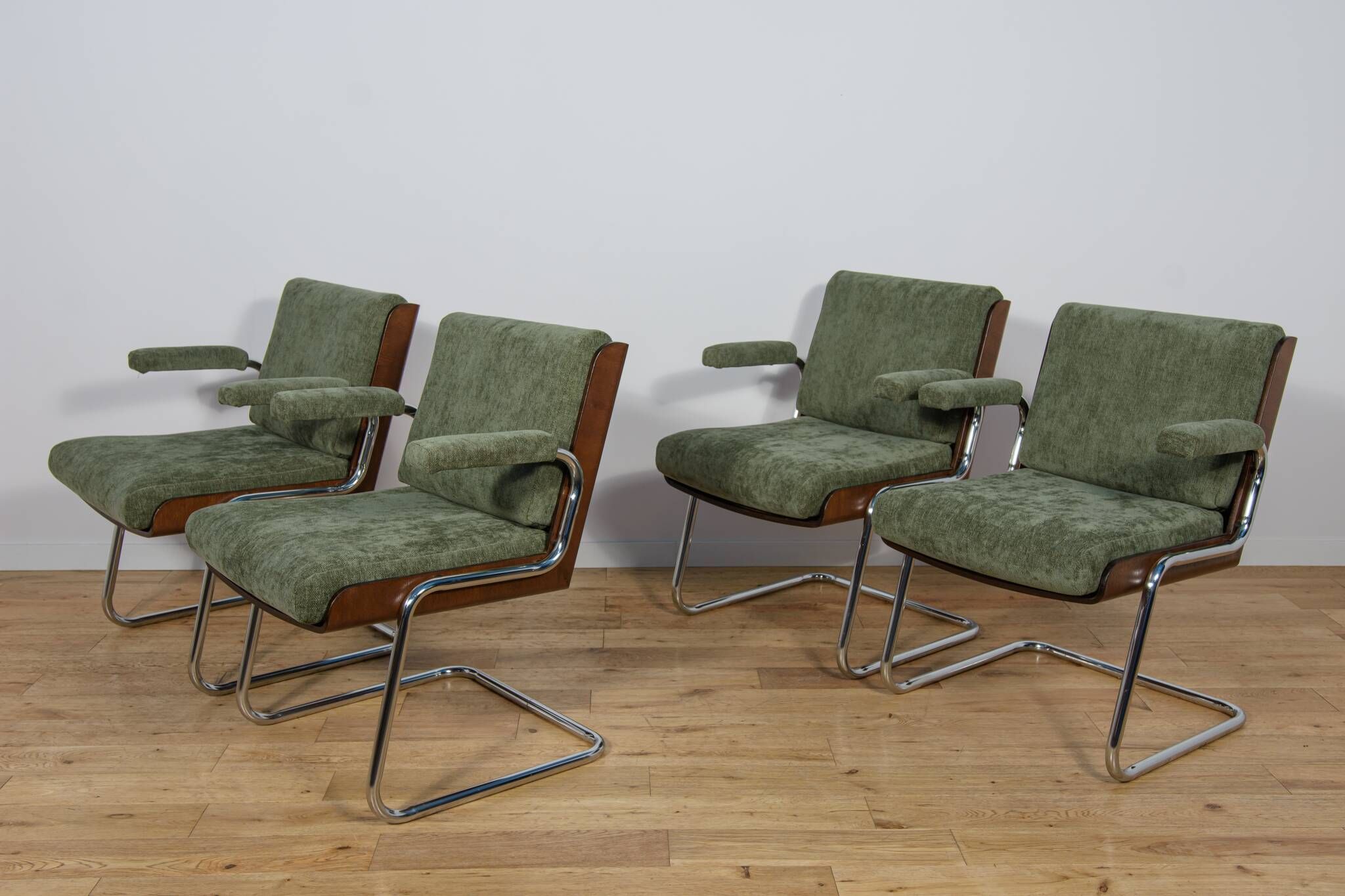 Chrome and Teak Chairs by Gordon Russell, United Kingdom, 1970s, Set of 4