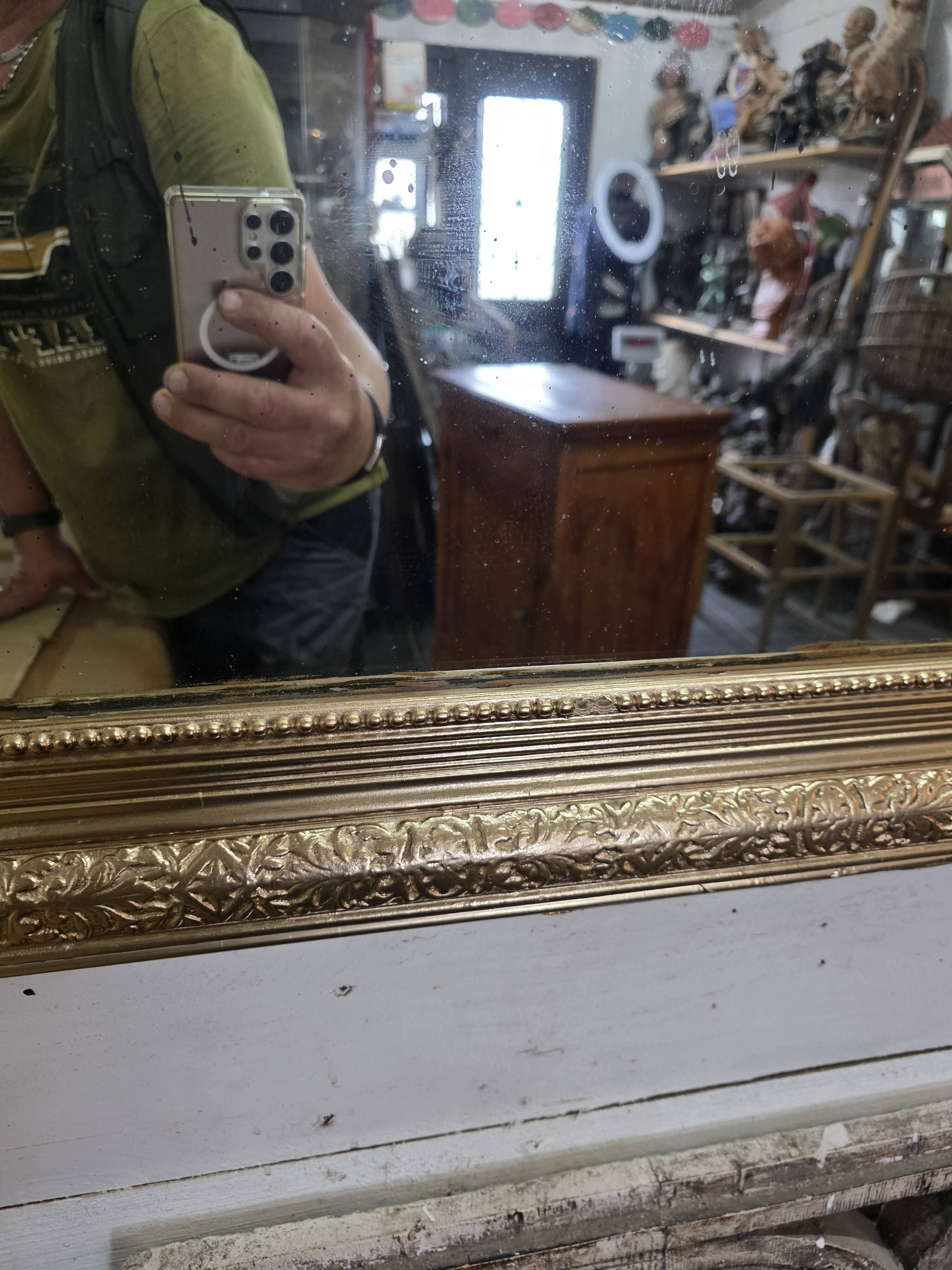 Miroir style Louis Philippe doré