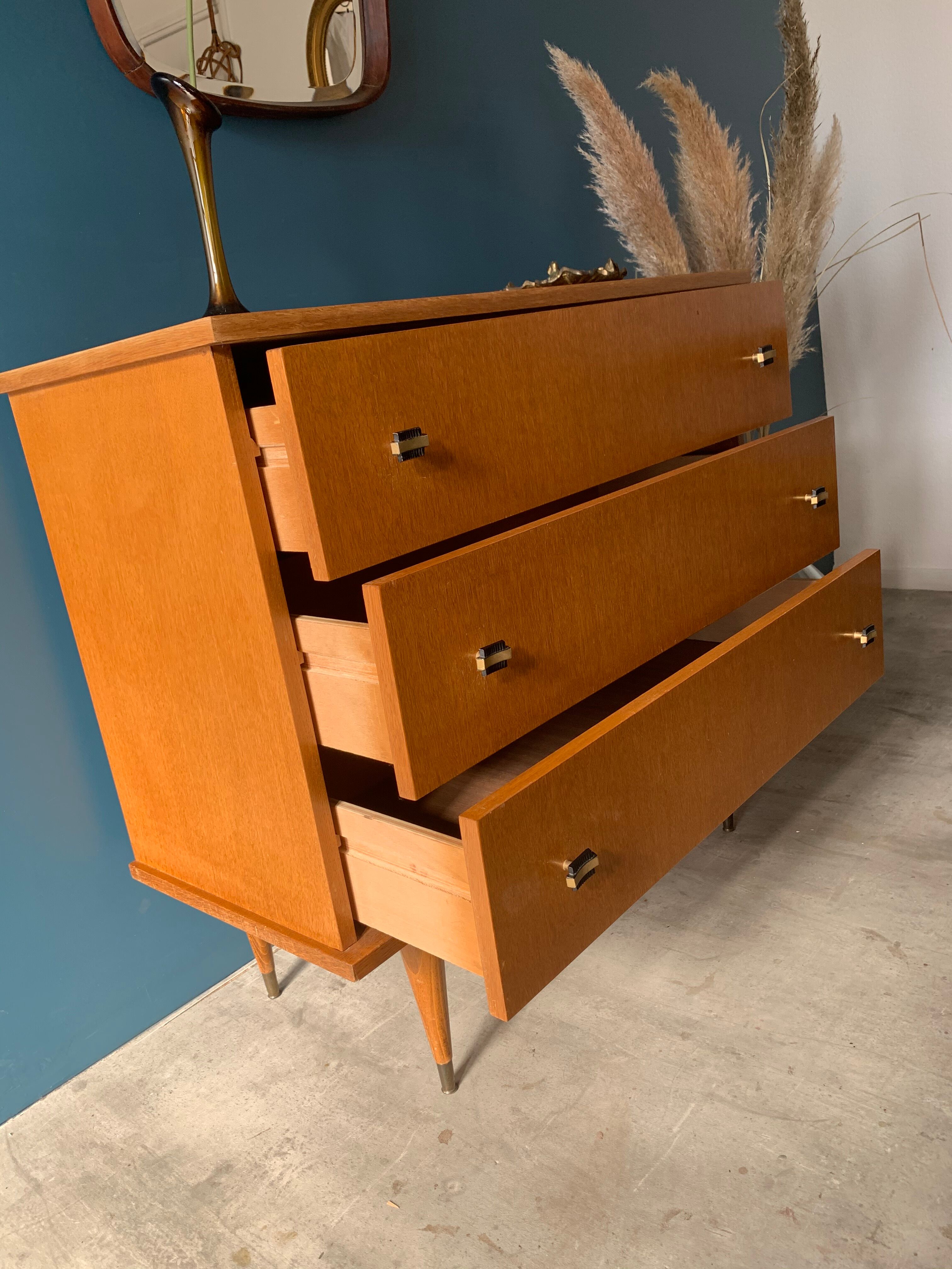 Vintage dresser with tapered feet