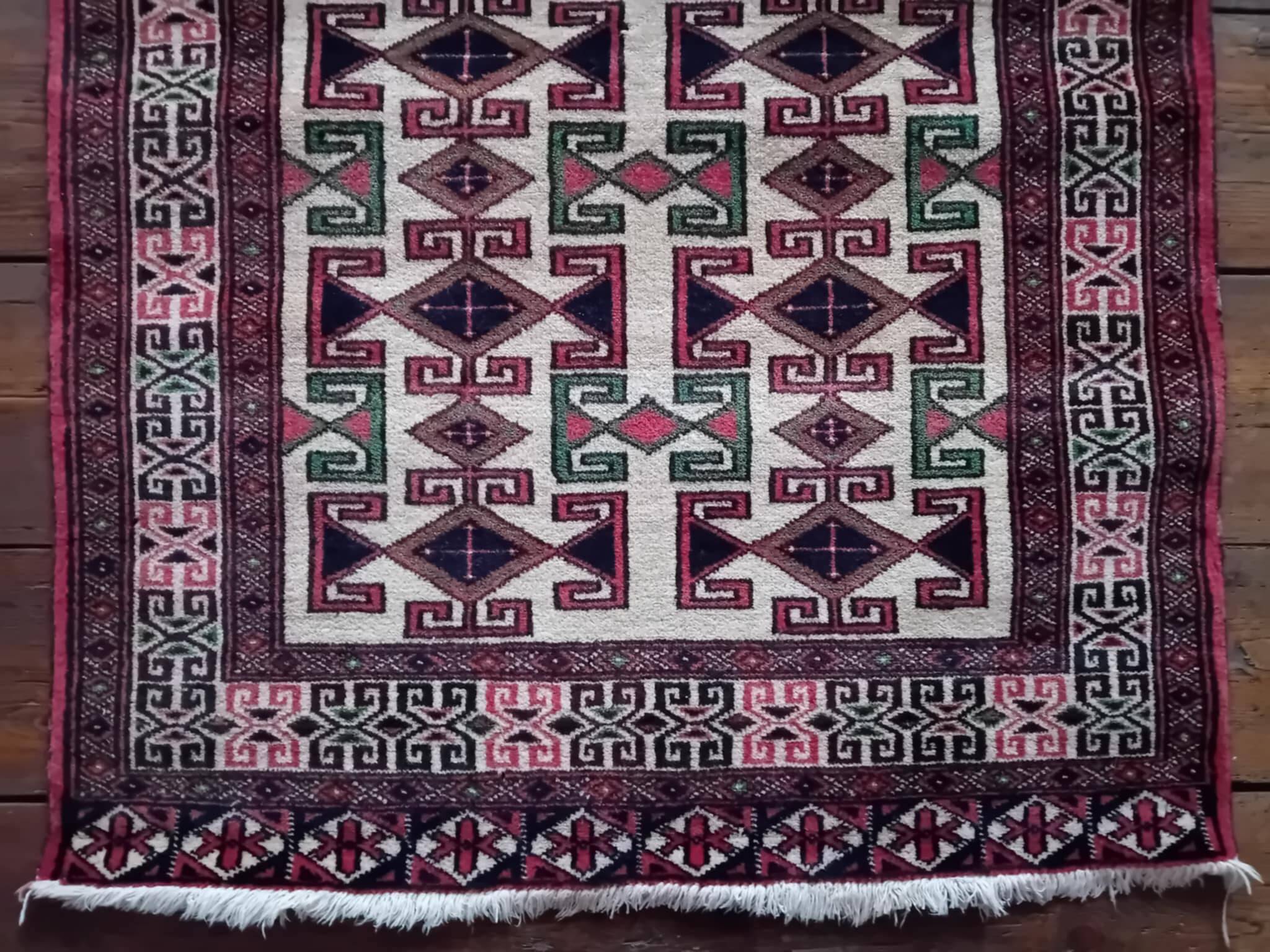Handmade Persian Beluch rug 80x60cm