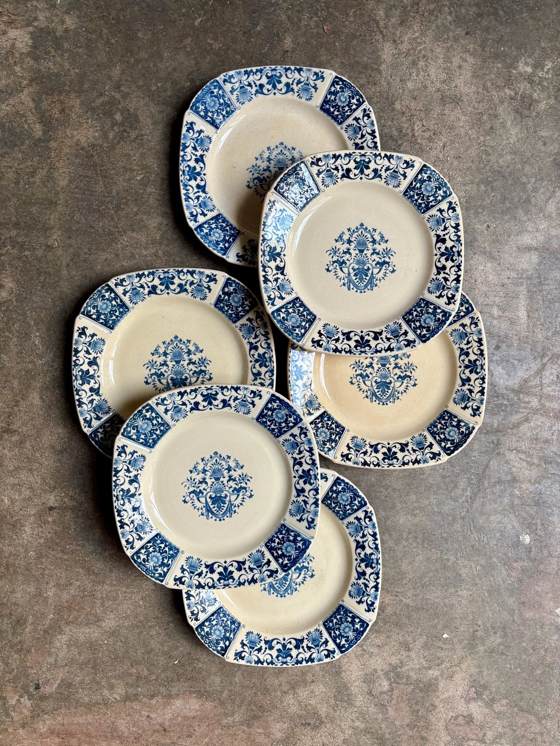 6 dessert plates Gien in blue ironstone, "Blue Ibis" service.