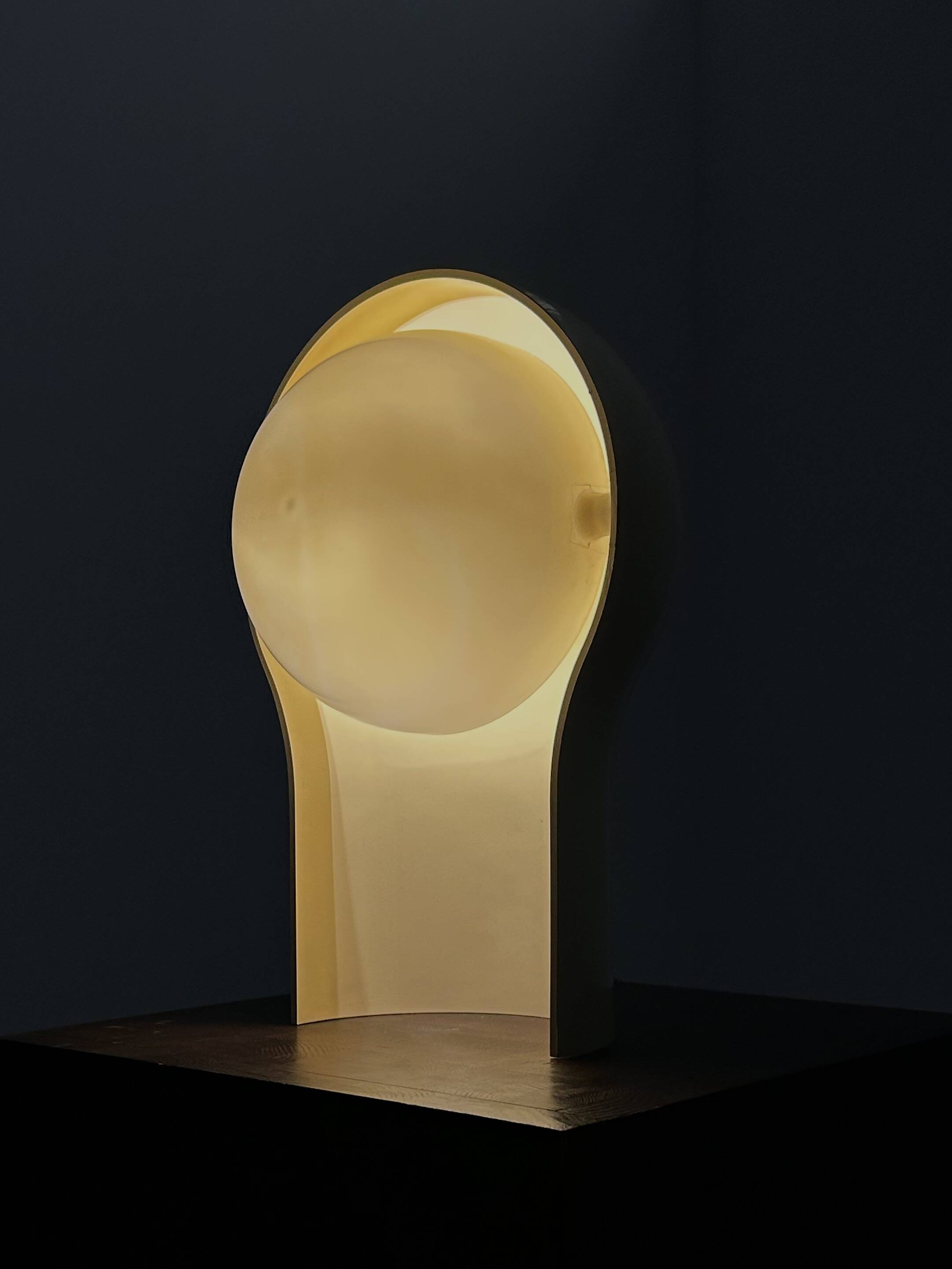 Lampe de table Telegono par Vico Magistretti pour Artemide