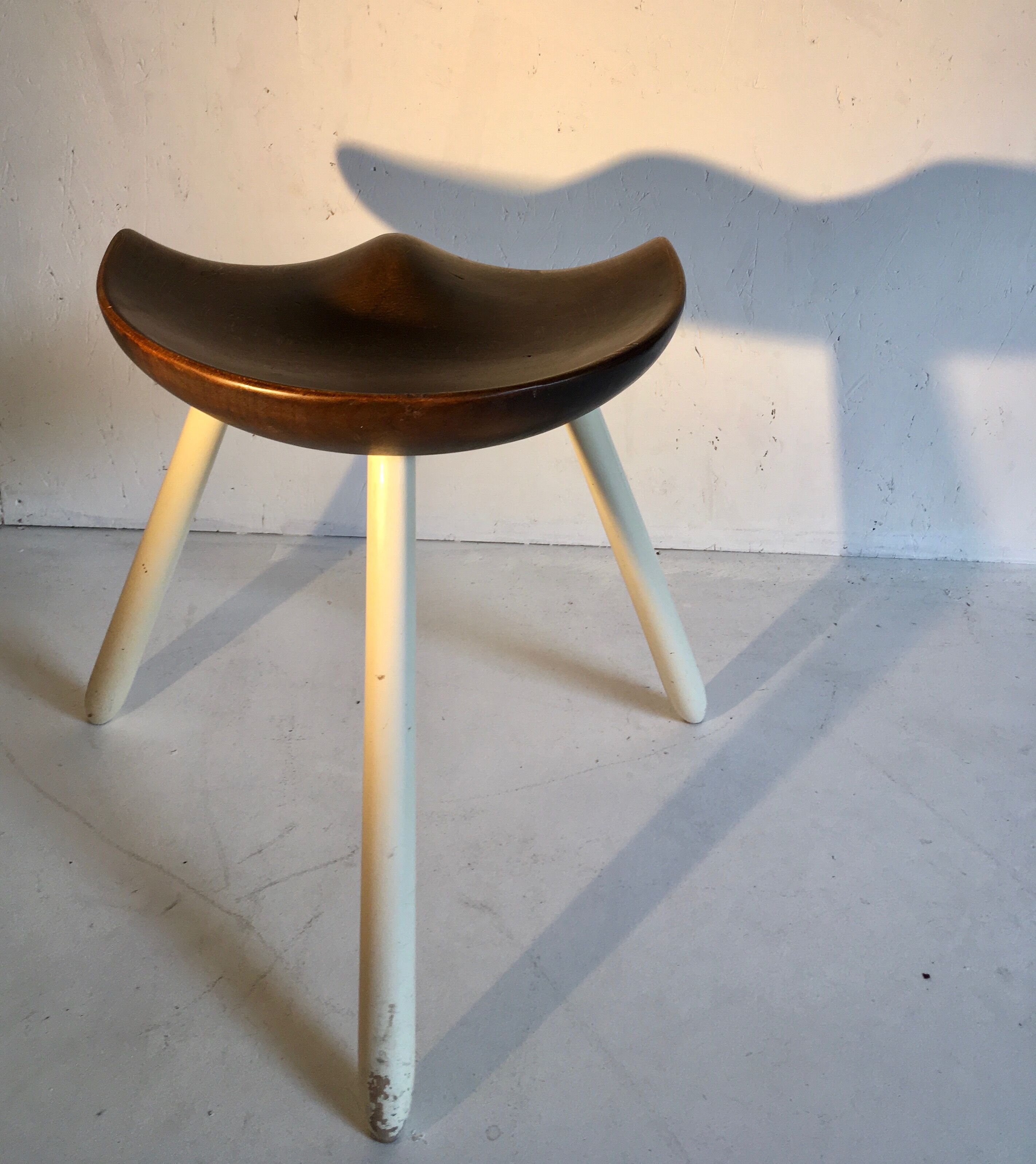 Tabouret tripod Mogens Lassen K Thomsen v. 1942
