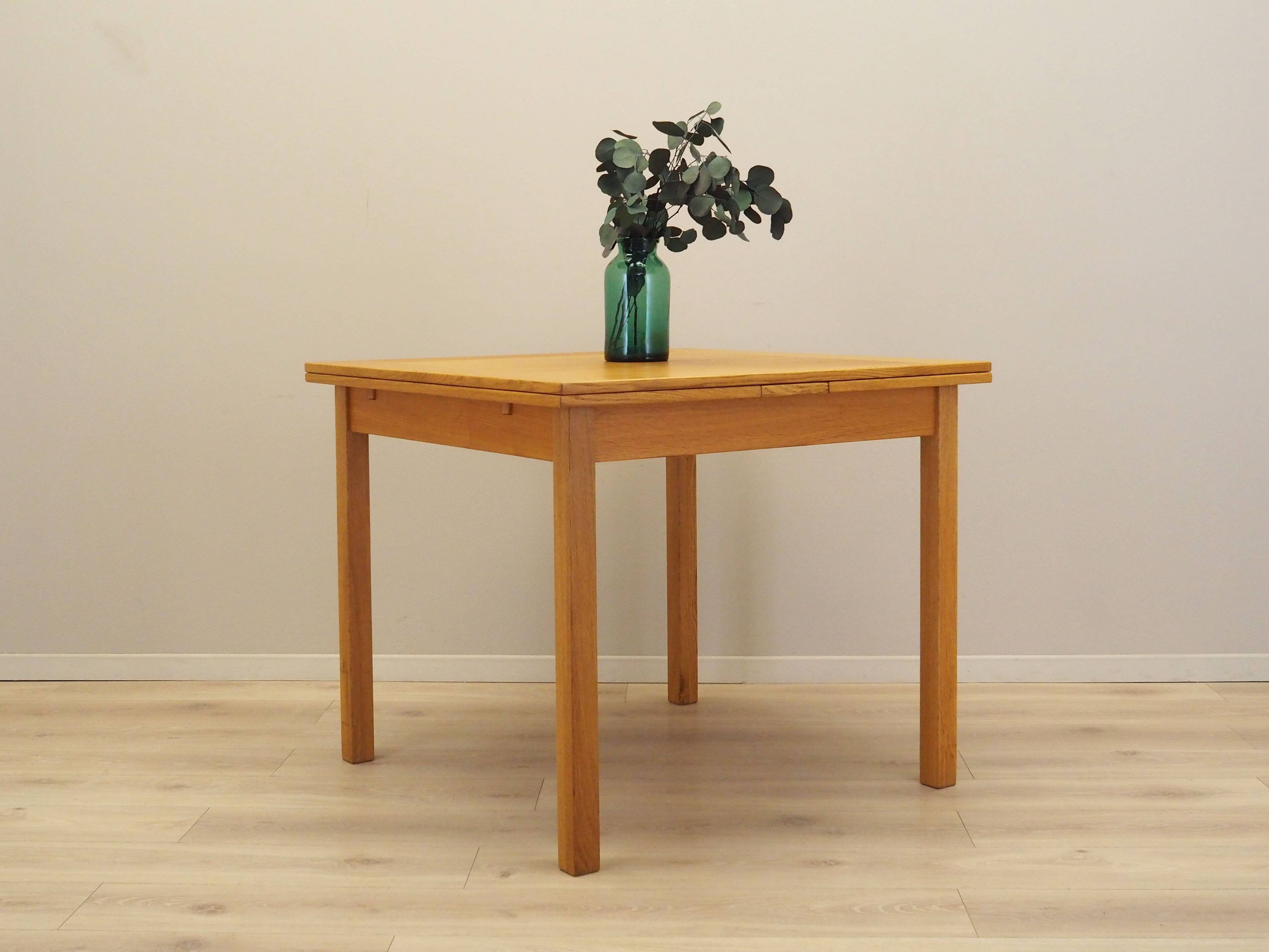 Oak table, Danish design, 1960s, production: Denmark