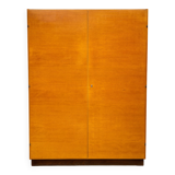 Armoire à deux portes conçue par Mojmír Požár, Tchécoslovaquie, années 1960.