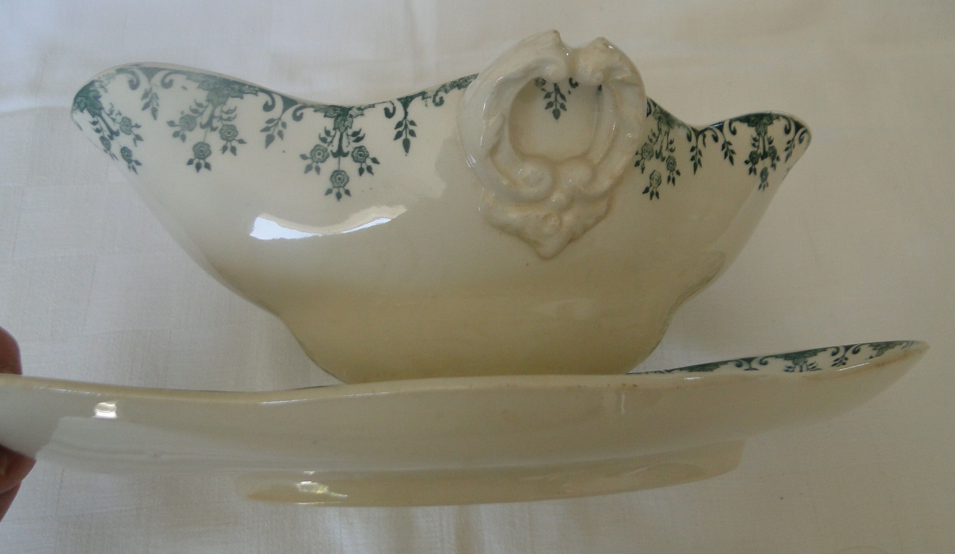 SAUCIERE ANCIENNE GIEN 1878 MODELE FLORENCE engraved in hollow Ac