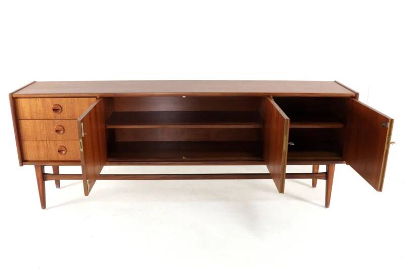 Mid  Century Modern sideboard in teak by Bartels  | 205.5 cm restored