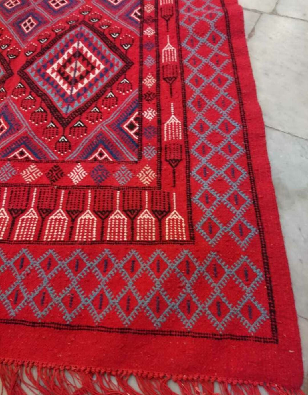 Red Berber kilim rug 140x185cm