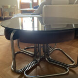 Table basse en métal  chromé et ses 4 poufs
