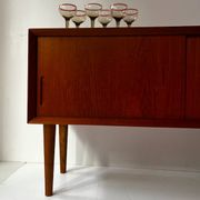 Meuble buffet bas scandinave en teck