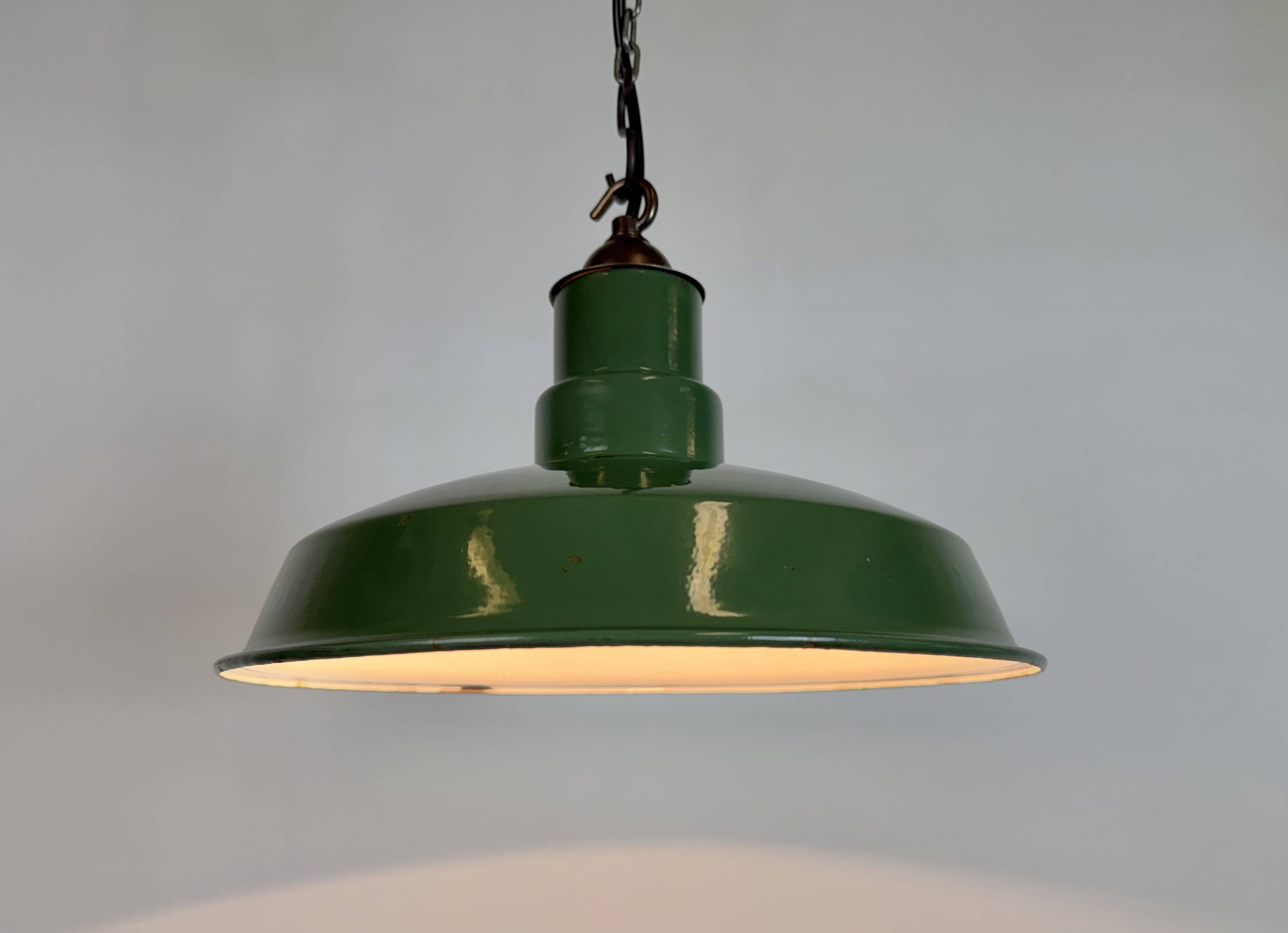 Industrial British Green Enamel Factory Pendant Lamp, 1960s