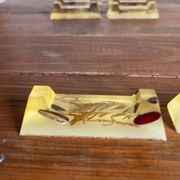 8 knife holders