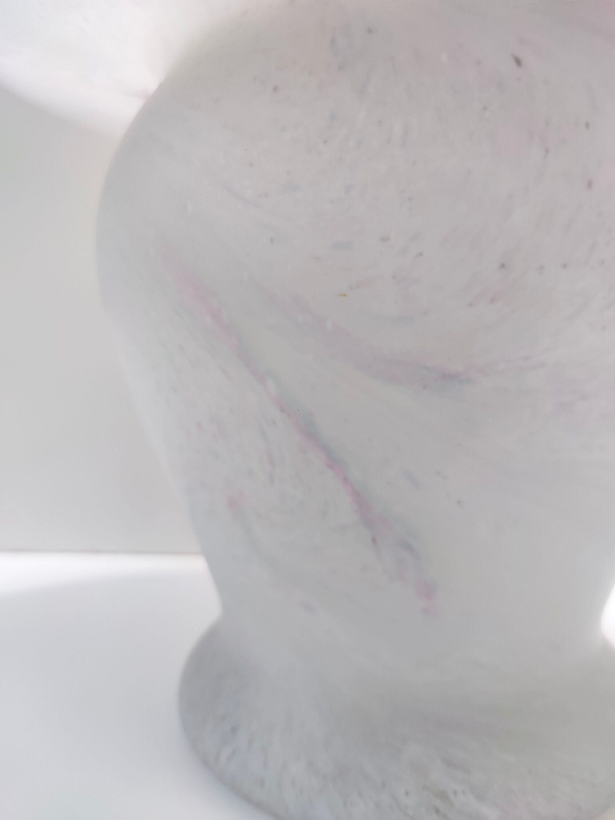 Murano glass table lamp with a pink marble effect, italy