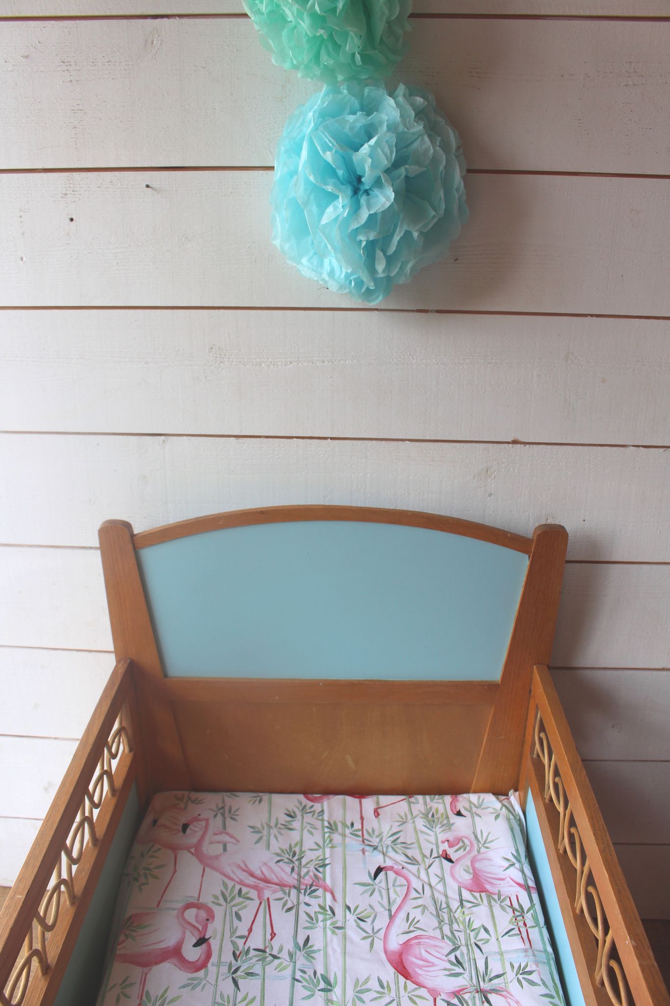 Bed baby/child of the 50s in wood and rattan