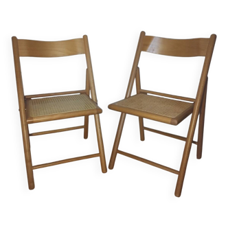 Paire de chaises pliantes cannées