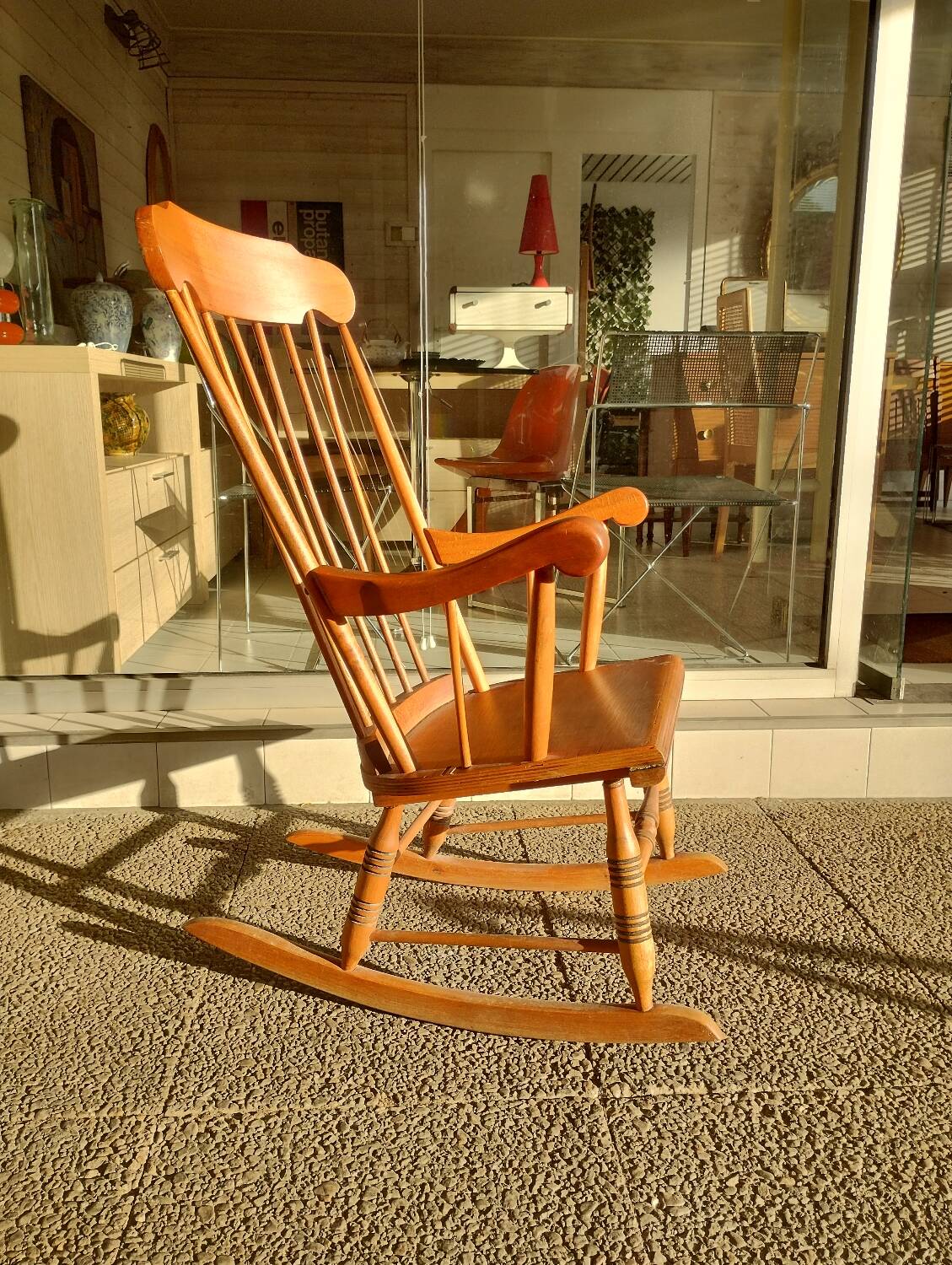 Rocking chair