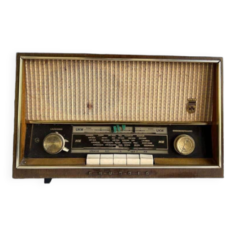 Radio vintage en bois grundig (ne fonctionne pas)