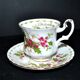 Royal Albert tasse Christmas Rose porcelaine anglaise Rose de Noël December