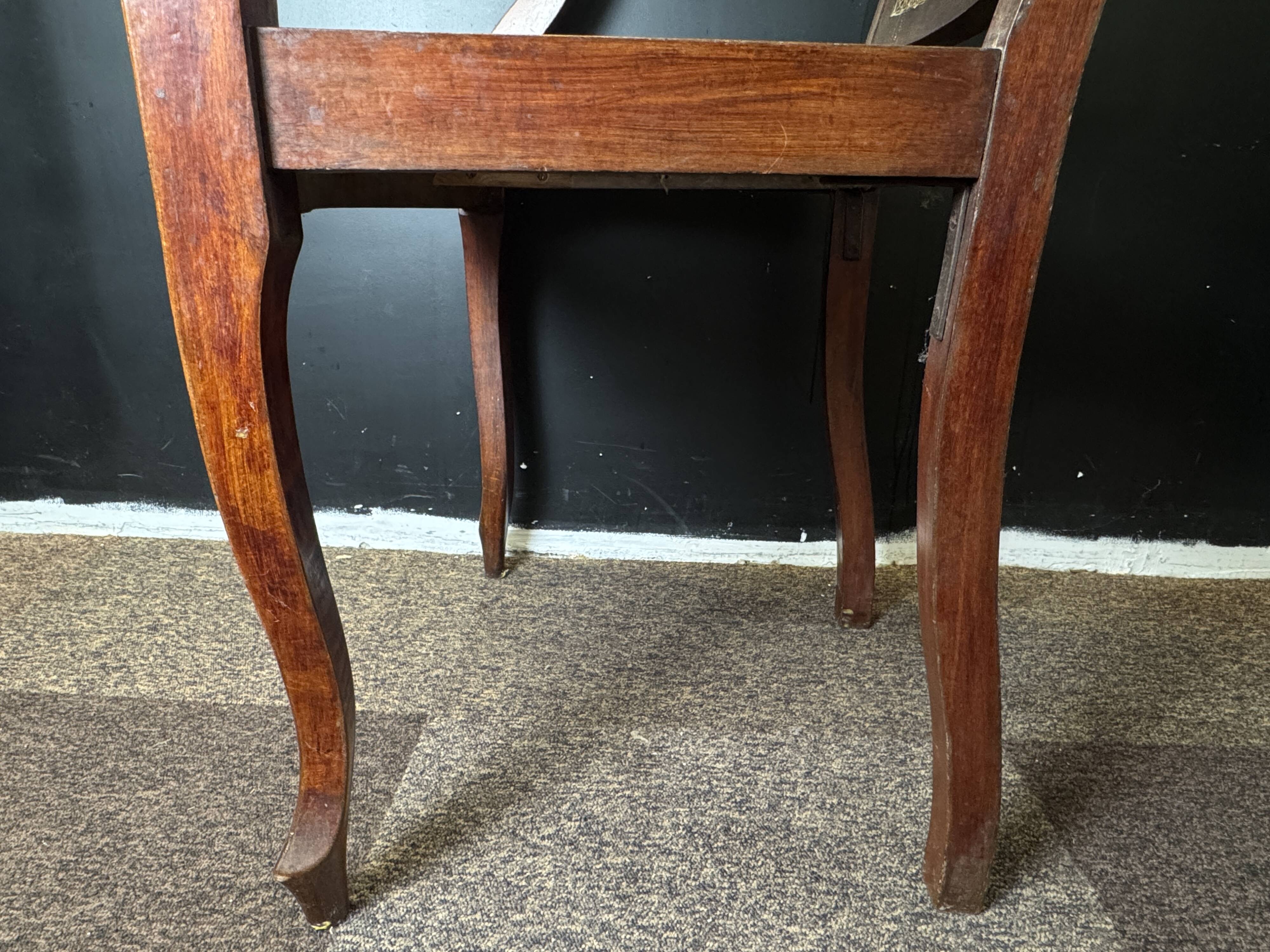 Caned hairdresser/barber chair – adjustable backrest