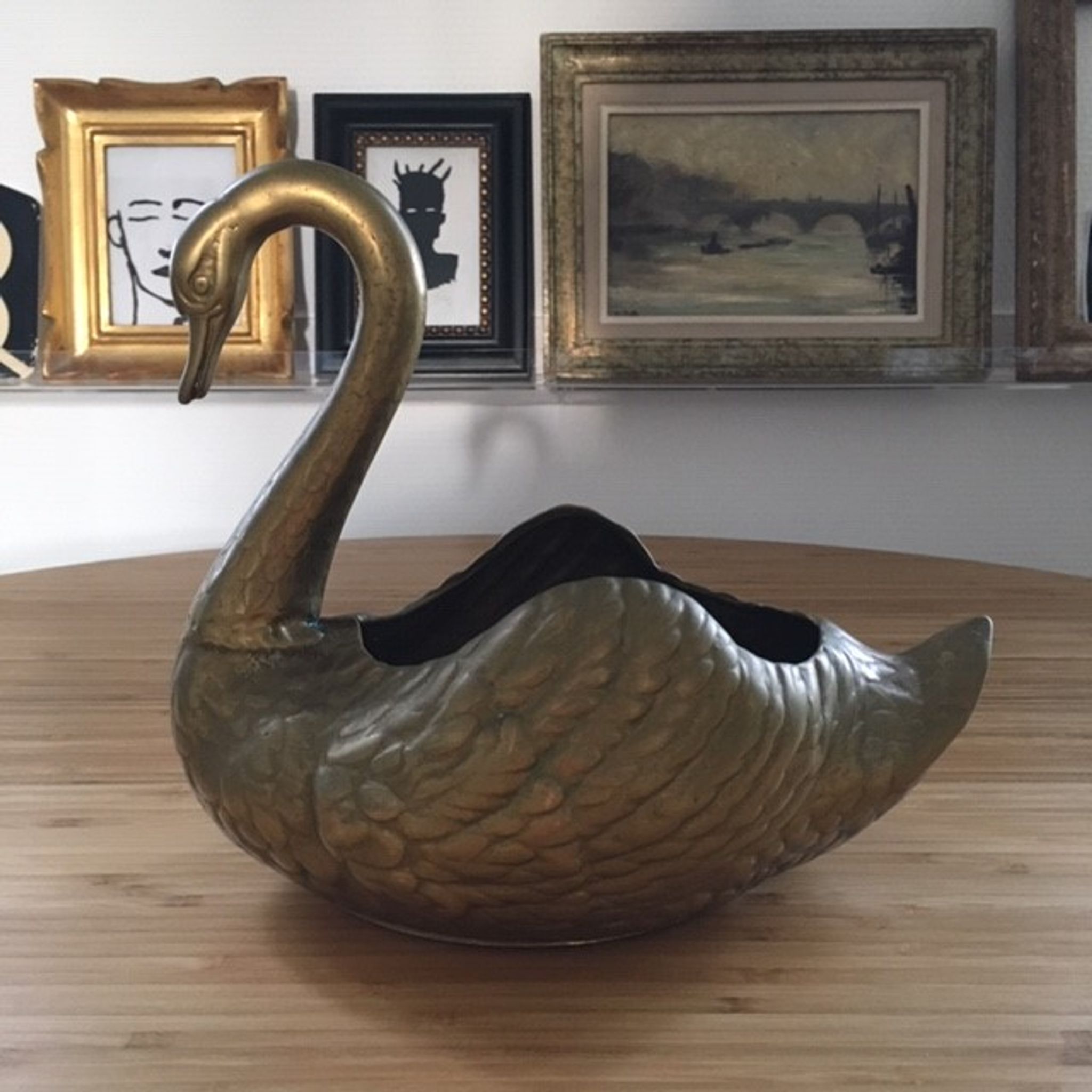Brass swan pocket tray