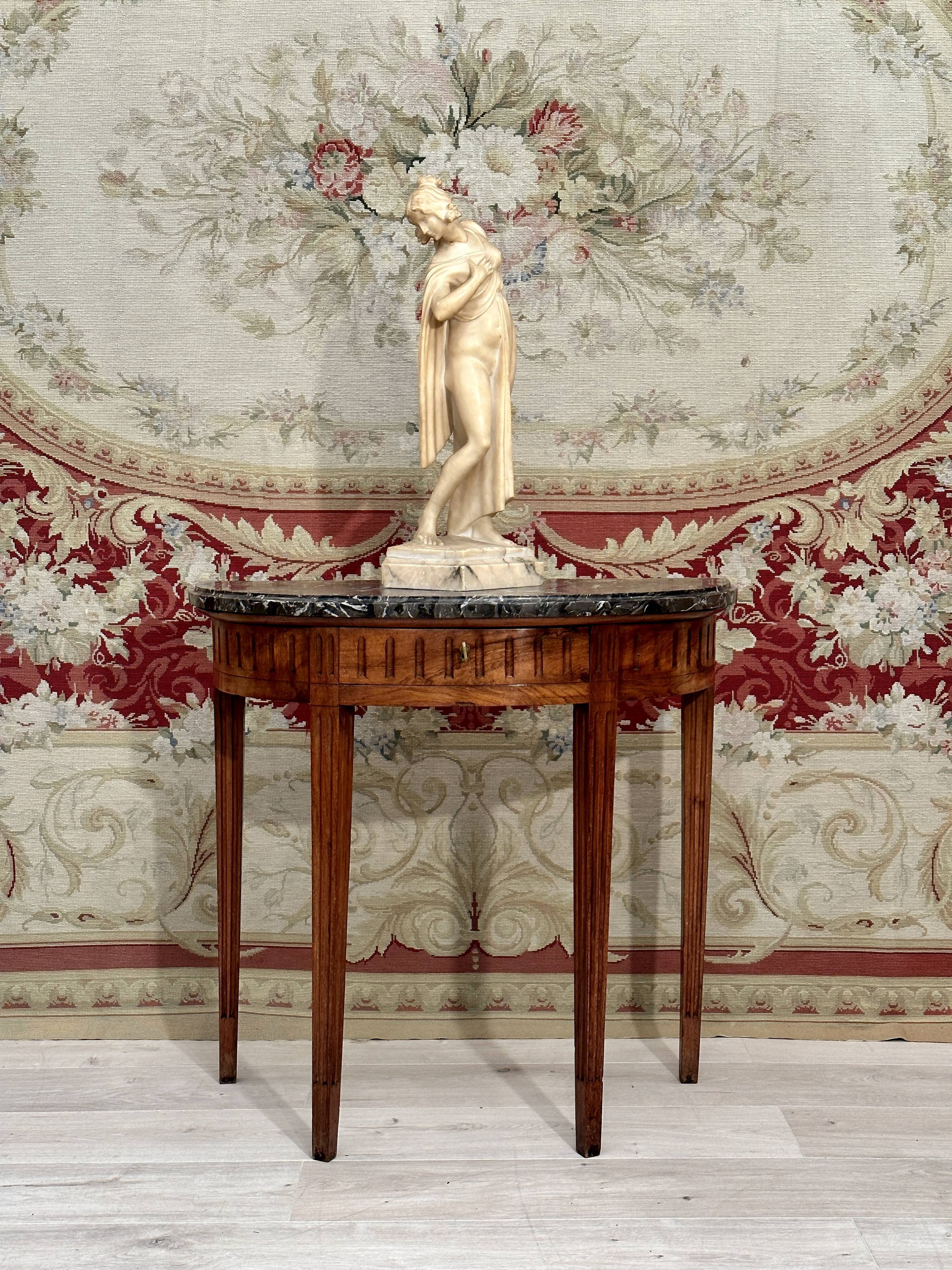Half-moon console in walnut period Louis XVI around 1770
